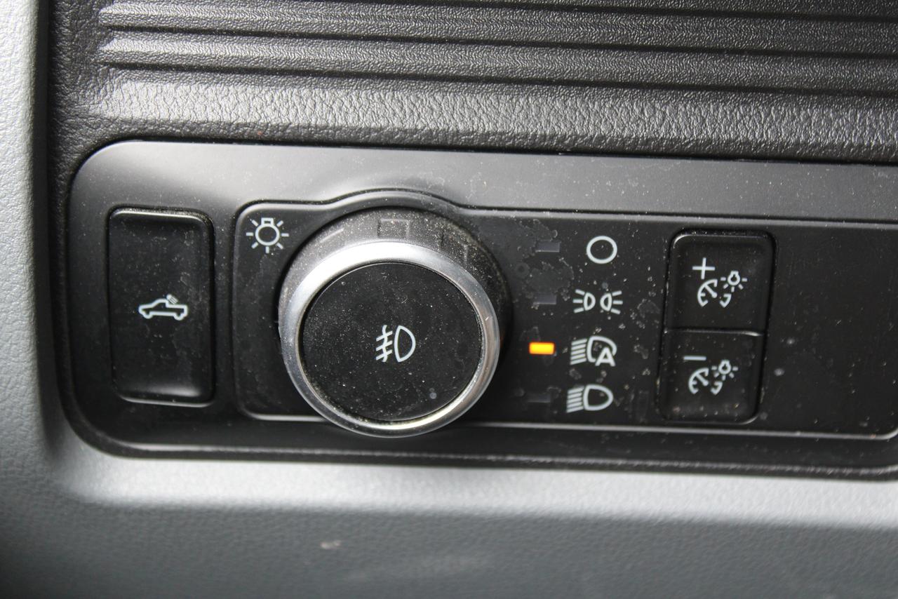 2024 Ford SUPER DUTY F-250 SRW XLT Photo