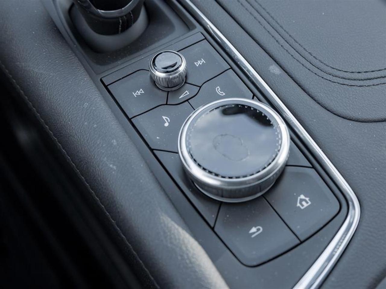 2026 Cadillac XT5 Luxury 4dr All-Wheel Drive Photo