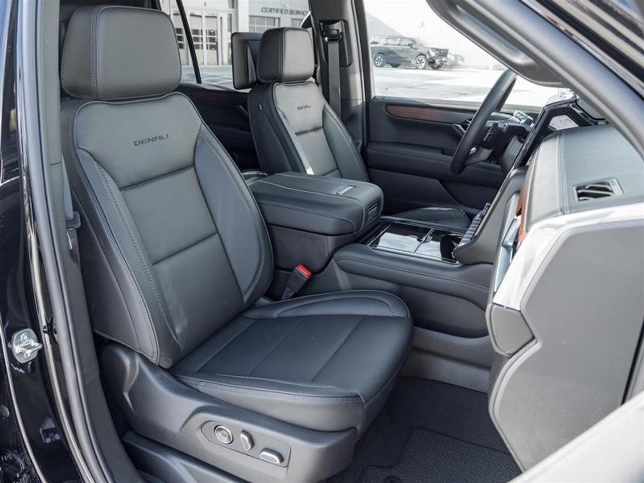 2026 GMC Yukon XL Denali 4dr 4x4 Photo