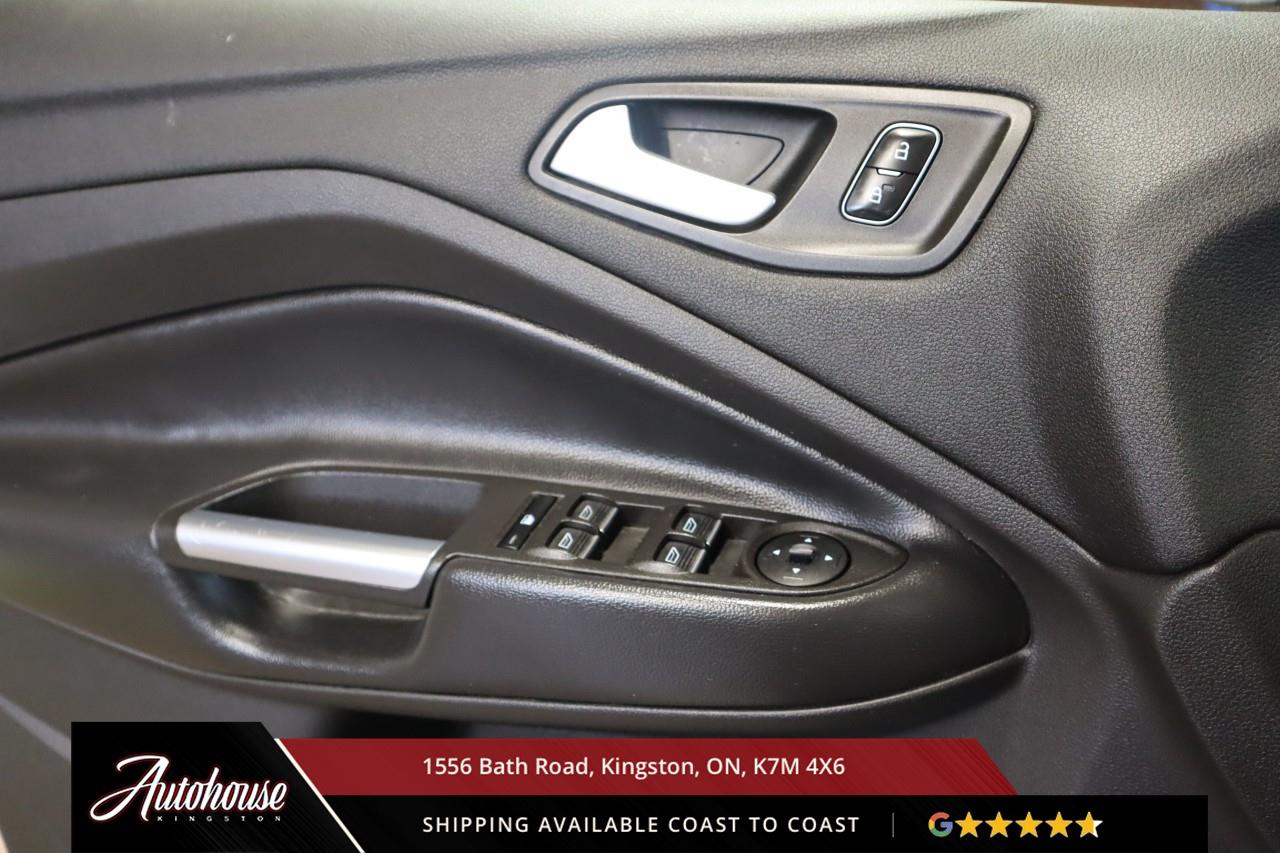 2019 Ford Escape SEL LEATHER - REMOTE START Photo