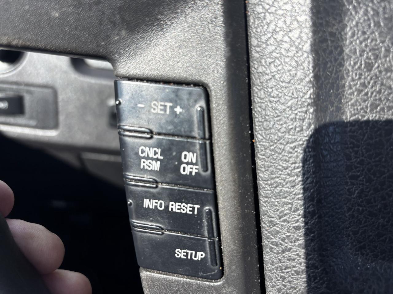 13777558