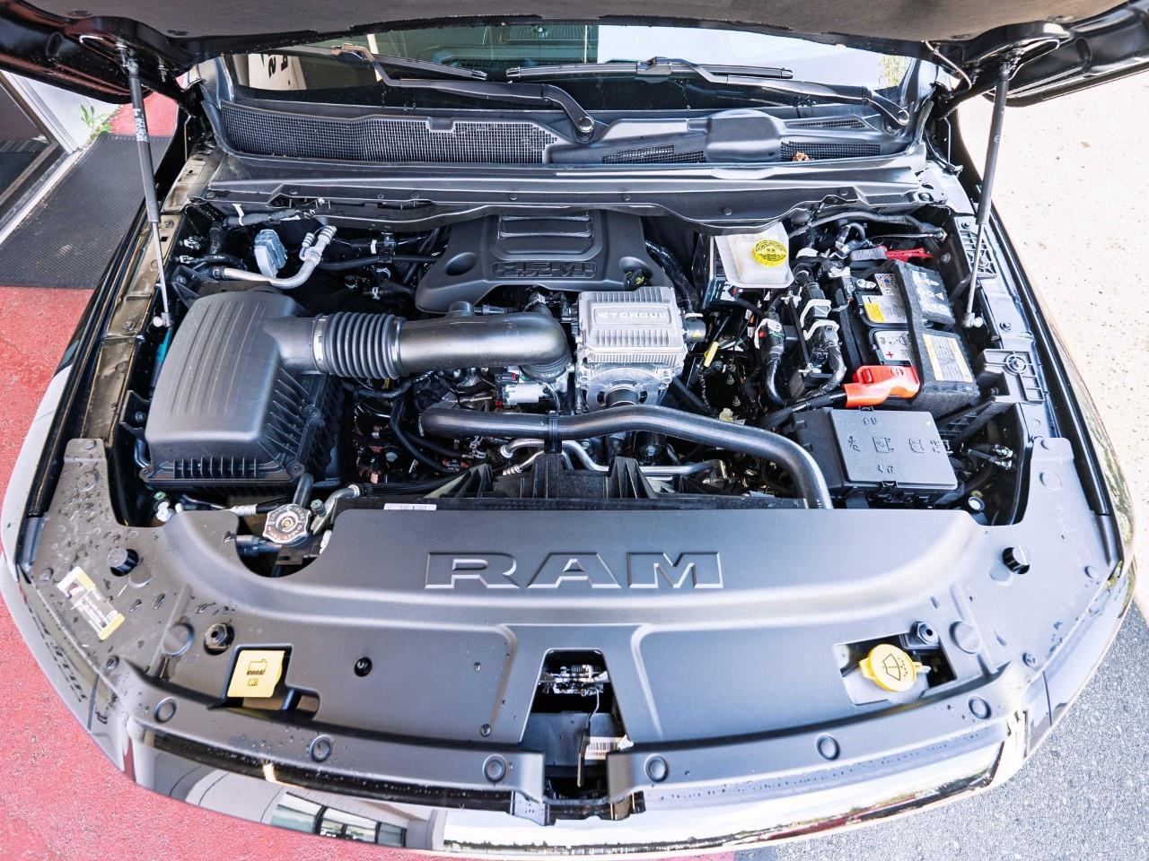 13777621