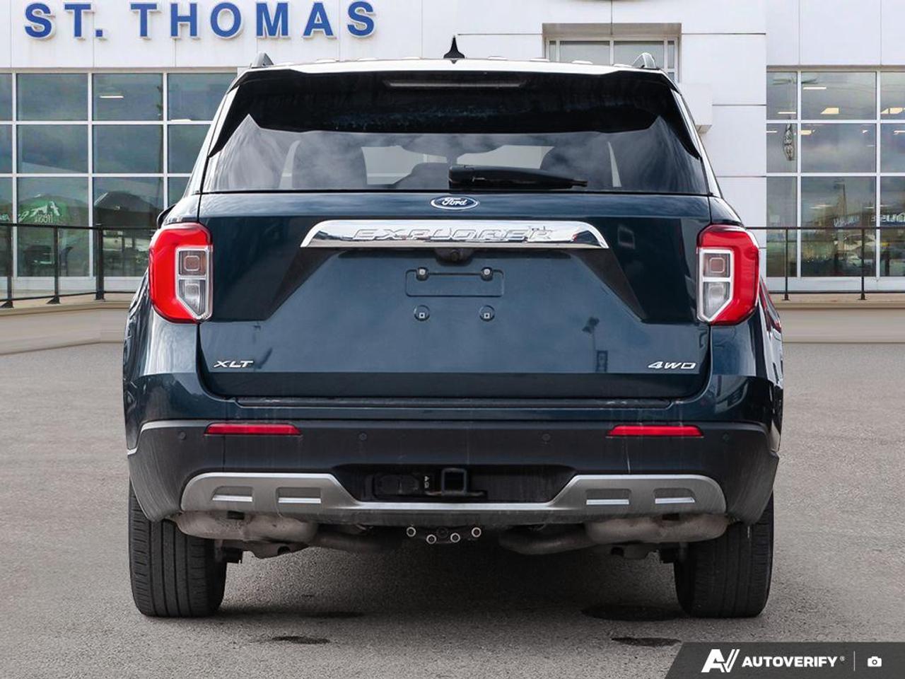 2023 Ford Explorer XLT Photo4