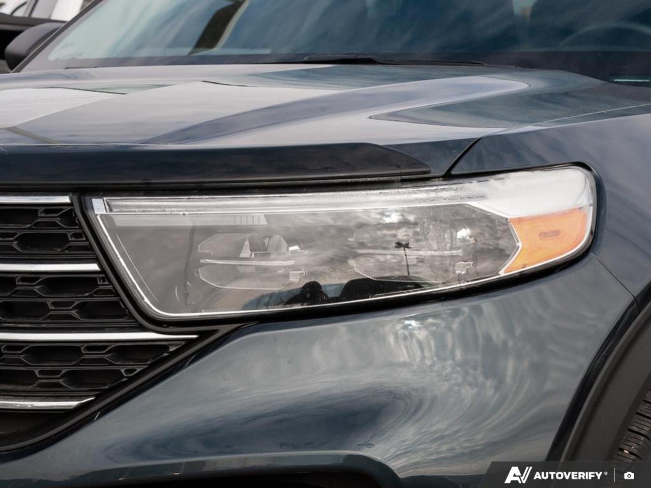 2023 Ford Explorer XLT Photo