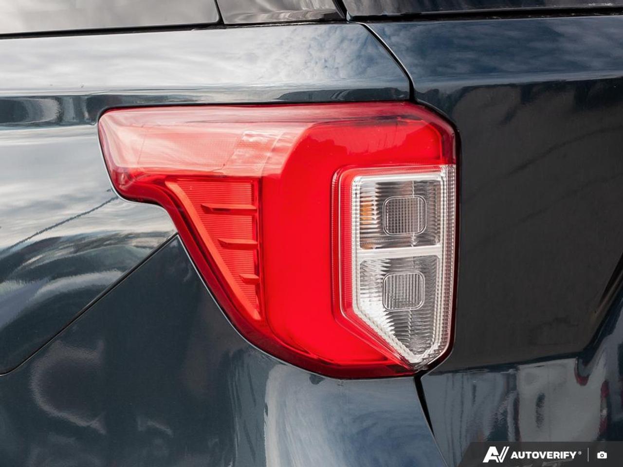 2023 Ford Explorer XLT Photo