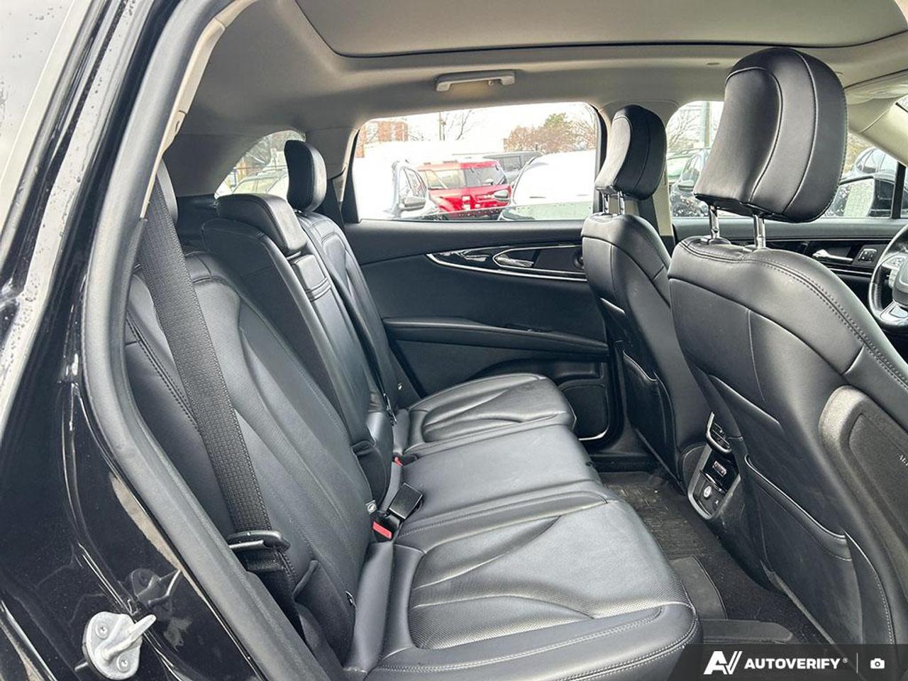 2023 Lincoln Nautilus Reserve 200A | NO ACCIDENTS | LUX PKG | MONOCHROME | CARGO Photo