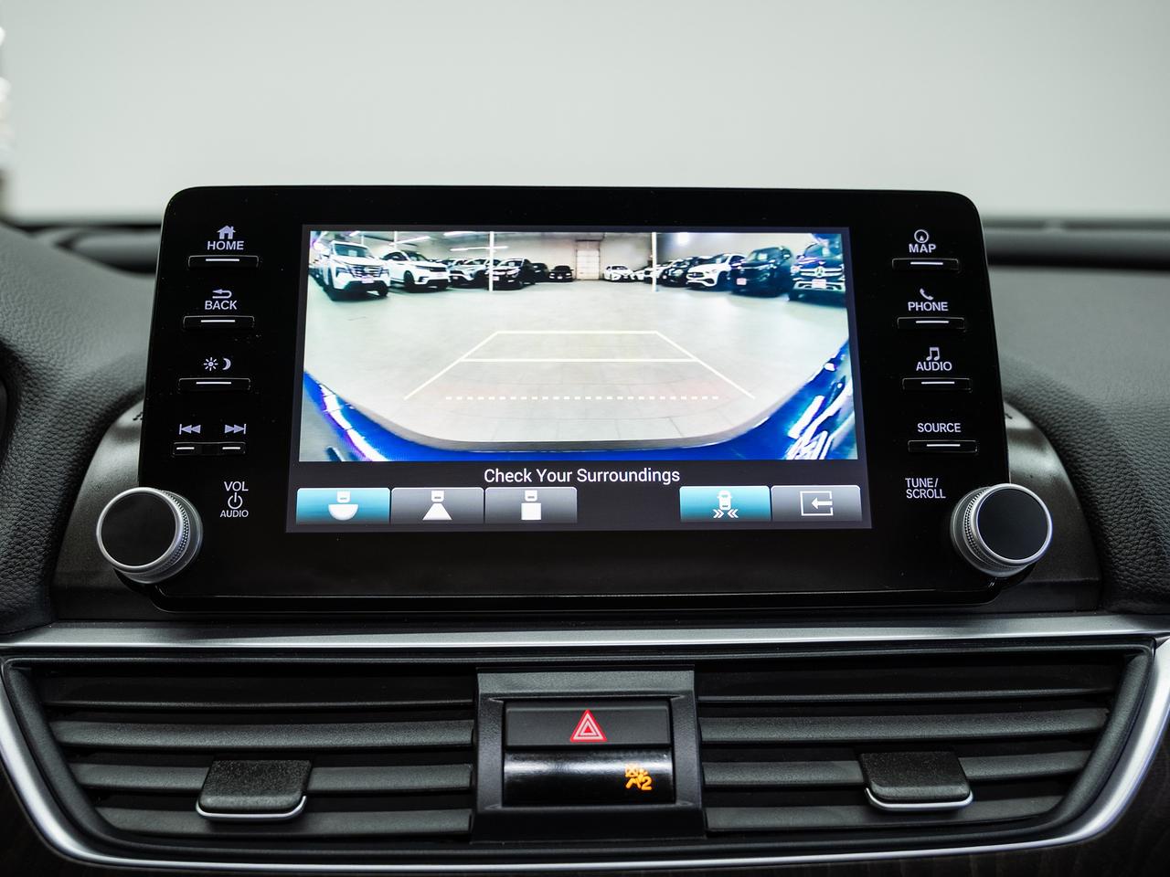 2020 Honda Accord TOURING | Nav | Sunroof | BSM | ACC | CarPlay