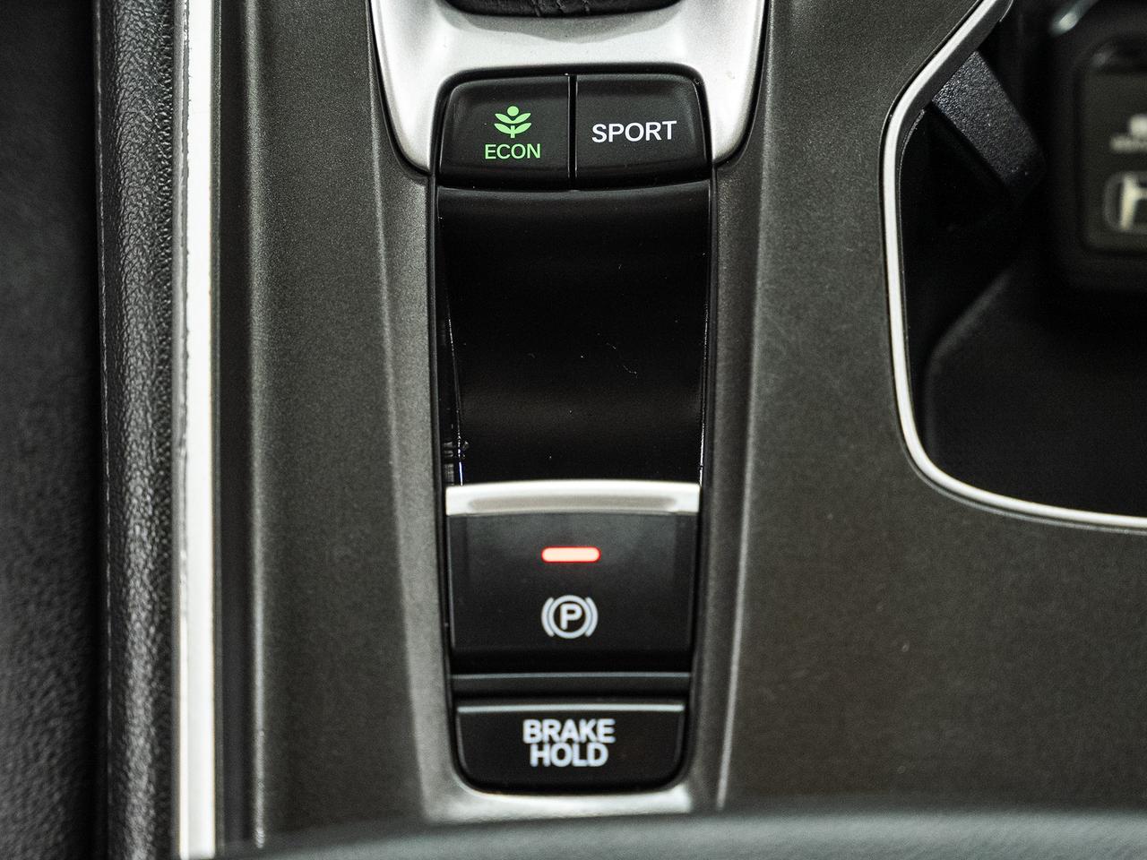 2020 Honda Accord TOURING | Nav | Sunroof | BSM | ACC | CarPlay