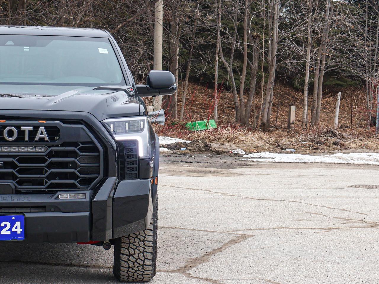 2024 Toyota Tundra LIMITED HYBRID Photo
