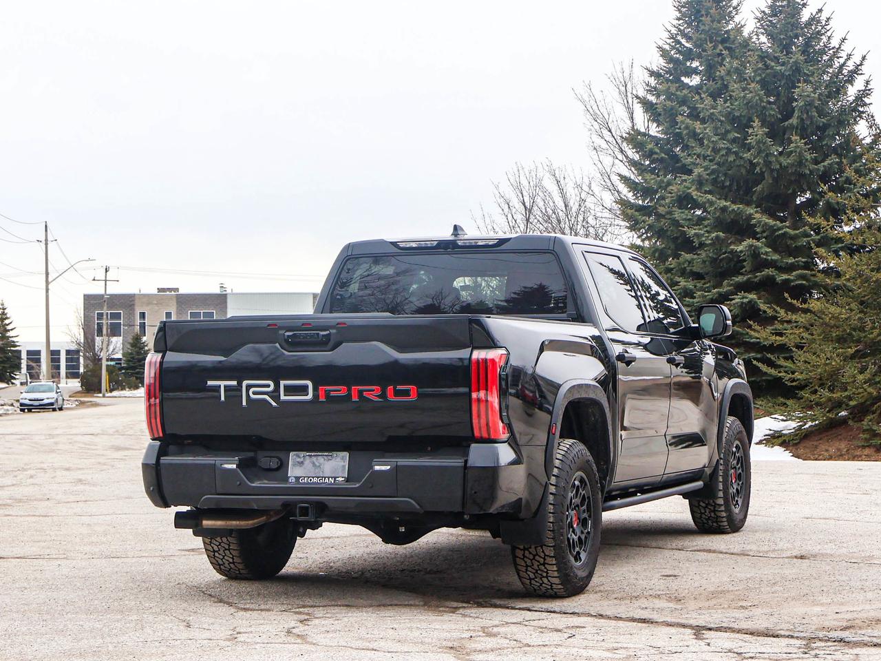 2024 Toyota Tundra LIMITED HYBRID Photo