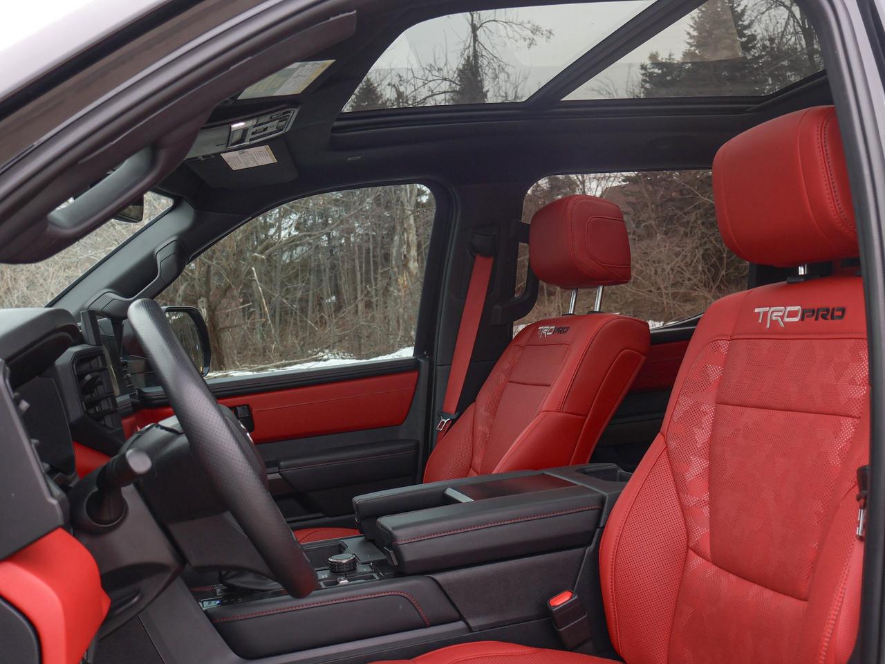 2024 Toyota Tundra LIMITED HYBRID Photo