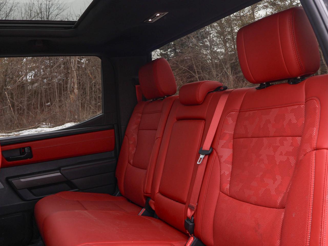 2024 Toyota Tundra LIMITED HYBRID Photo