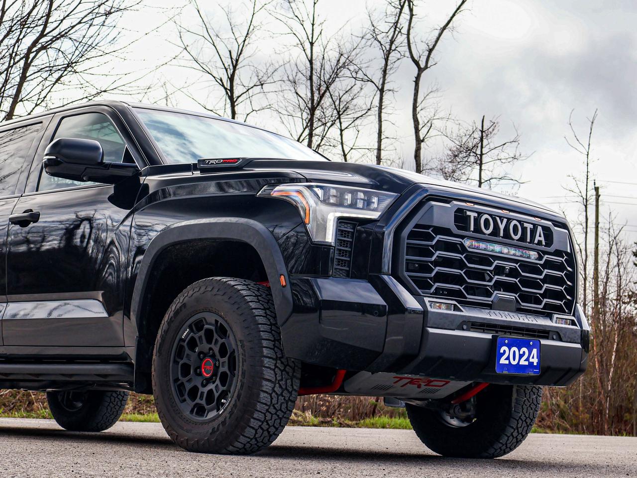 2024 Toyota Tundra LIMITED HYBRID Photo