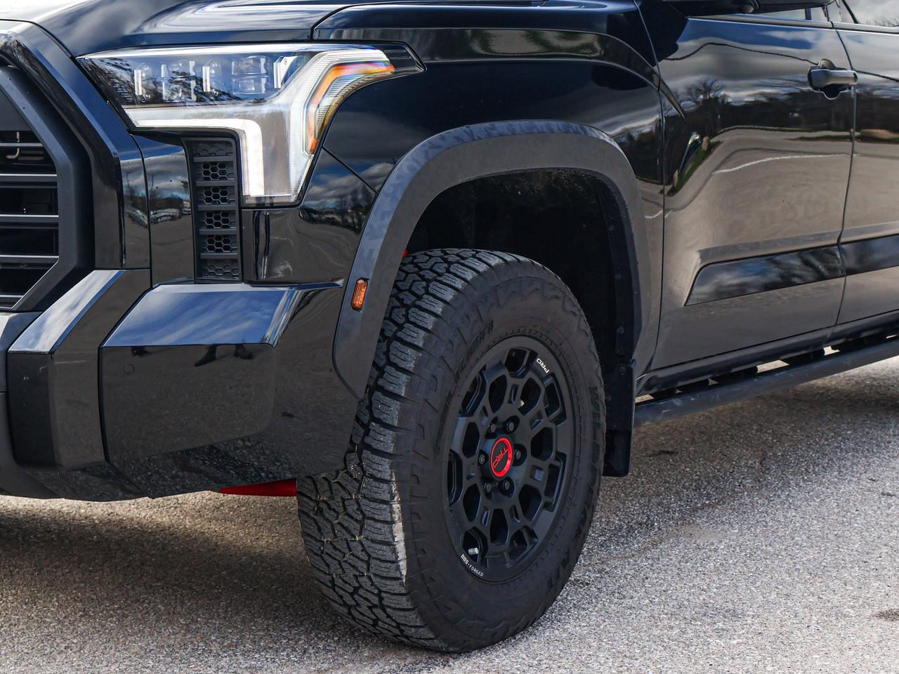 2024 Toyota Tundra LIMITED HYBRID Photo