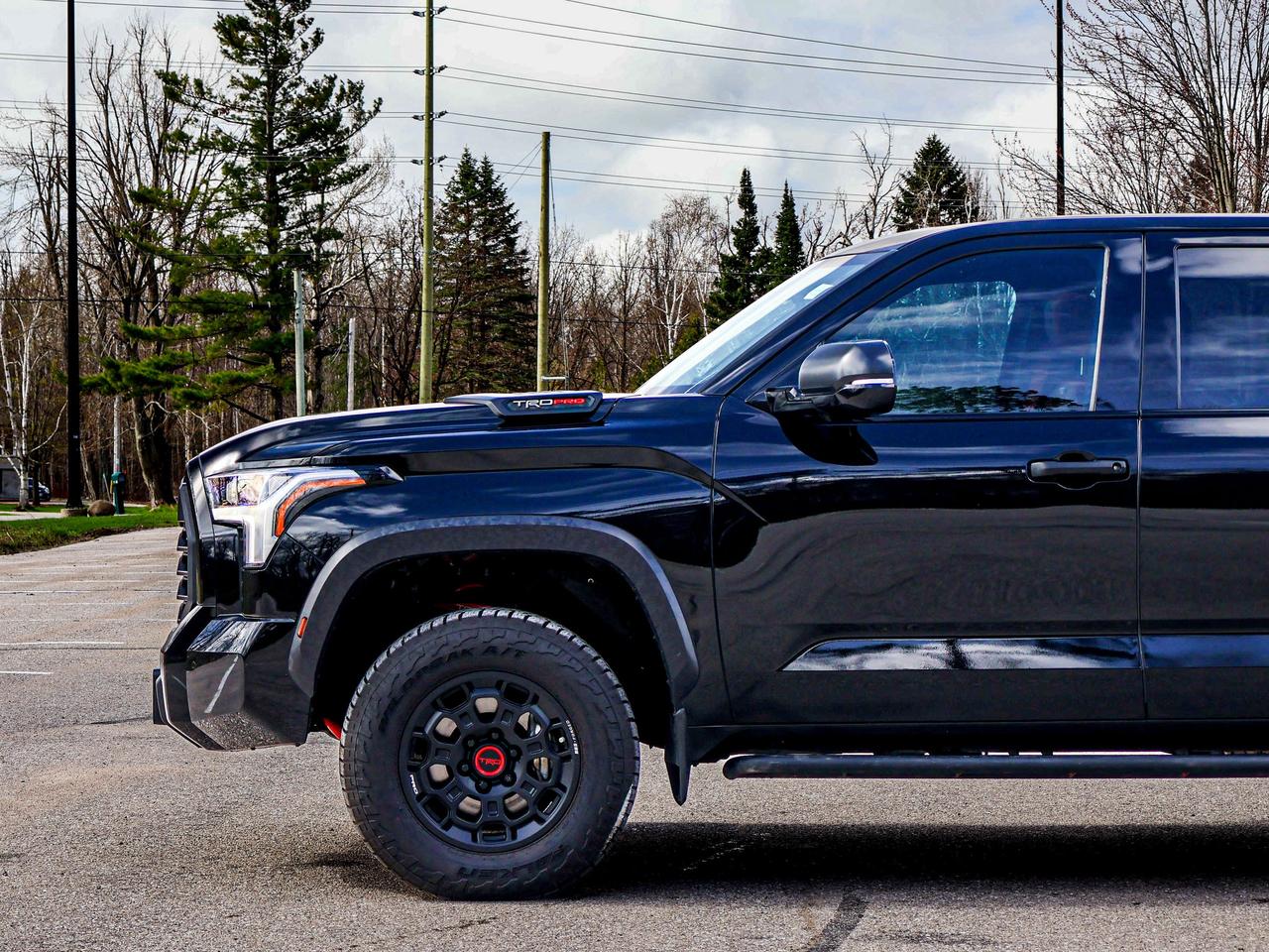 2024 Toyota Tundra LIMITED HYBRID Photo