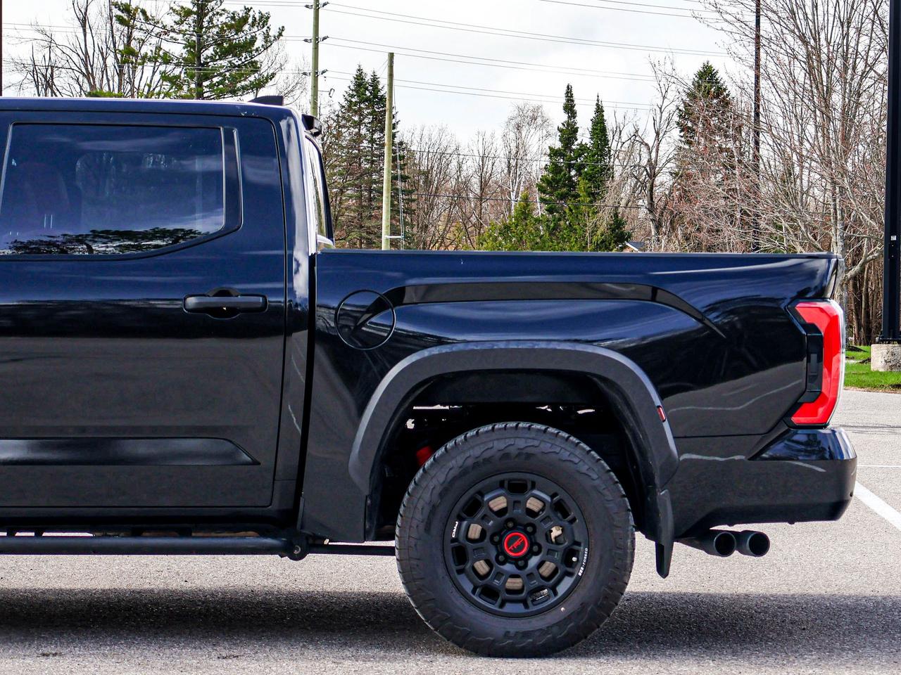 2024 Toyota Tundra LIMITED HYBRID Photo