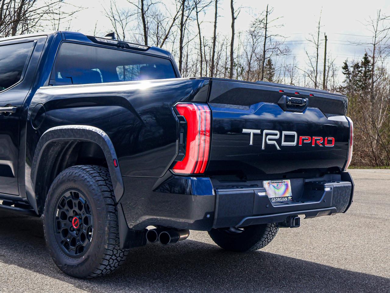2024 Toyota Tundra LIMITED HYBRID Photo