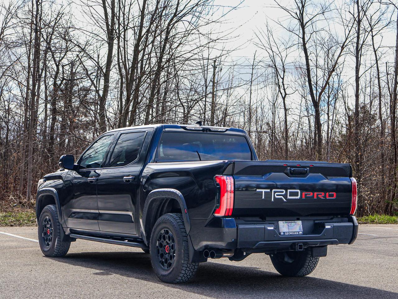 2024 Toyota Tundra LIMITED HYBRID Photo