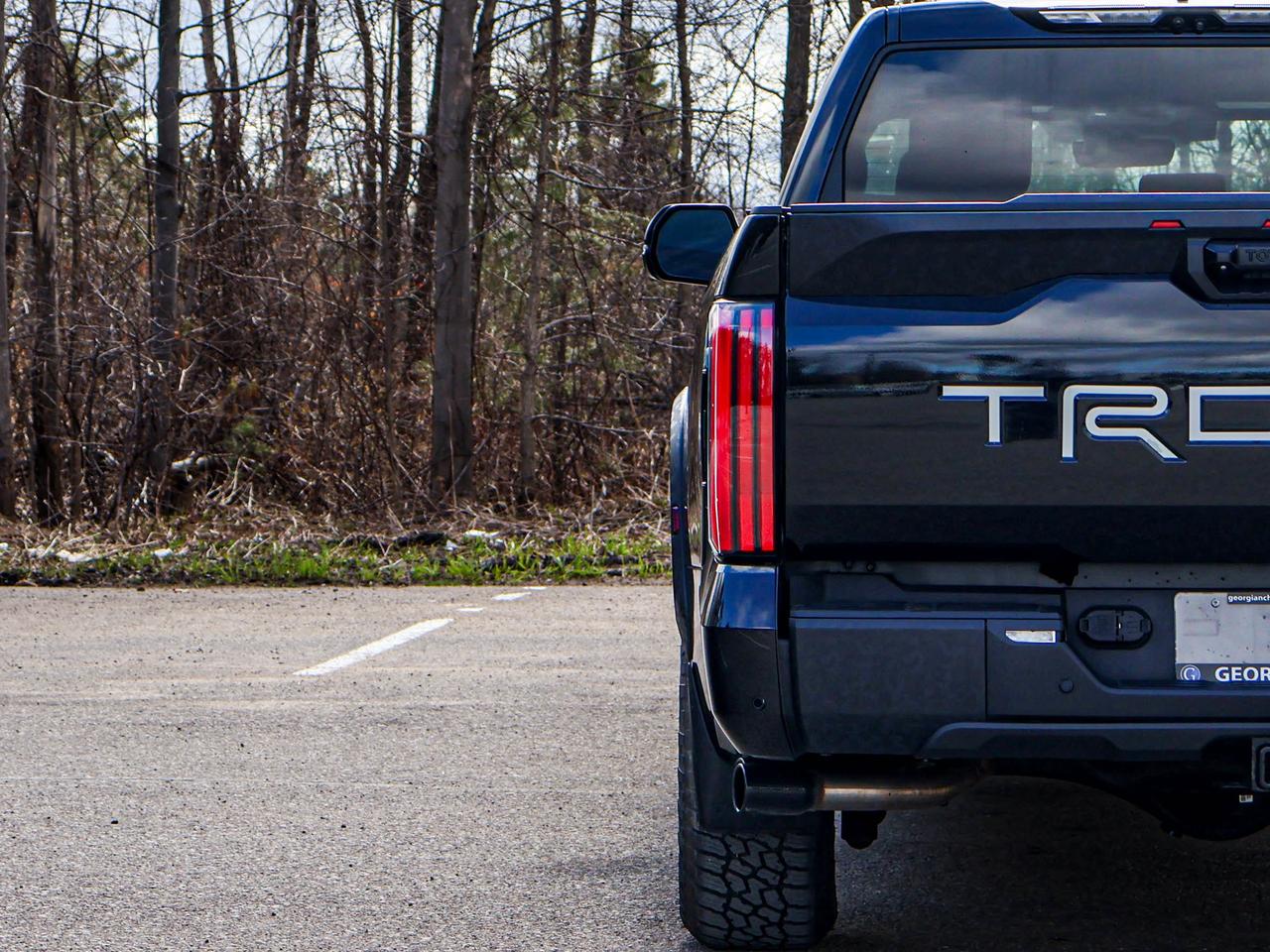2024 Toyota Tundra LIMITED HYBRID Photo