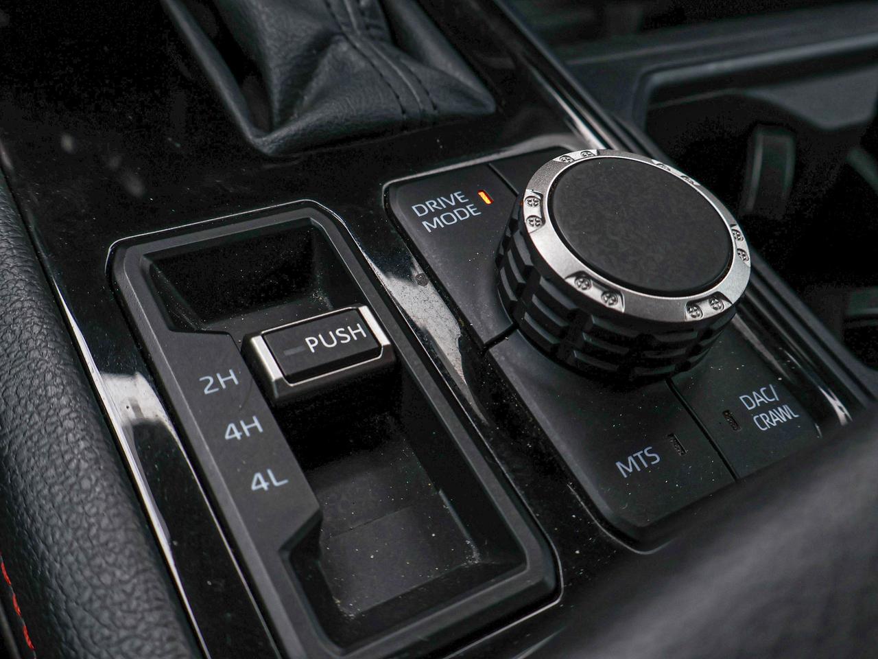 2024 Toyota Tundra LIMITED HYBRID Photo