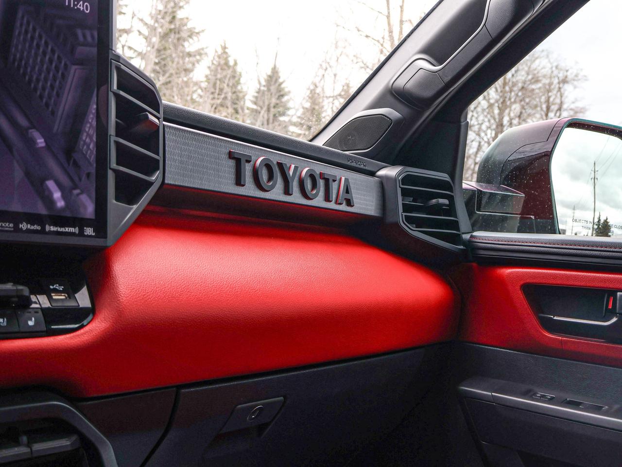 2024 Toyota Tundra LIMITED HYBRID Photo