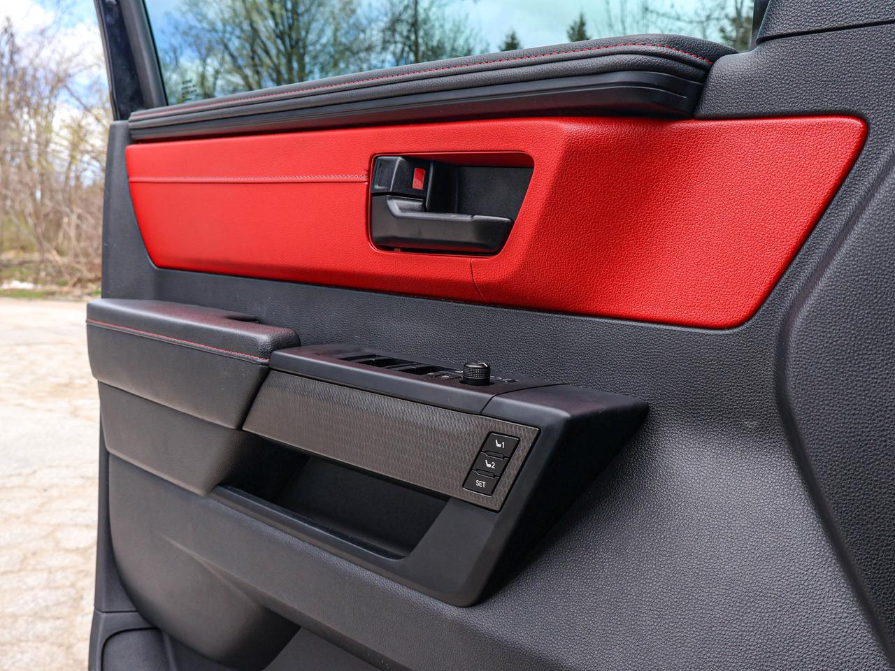 2024 Toyota Tundra LIMITED HYBRID Photo