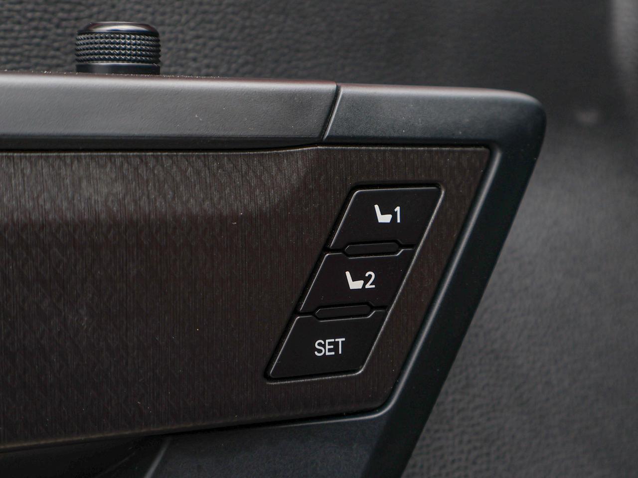 2024 Toyota Tundra LIMITED HYBRID Photo