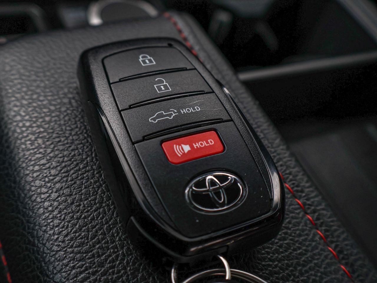 2024 Toyota Tundra LIMITED HYBRID Photo