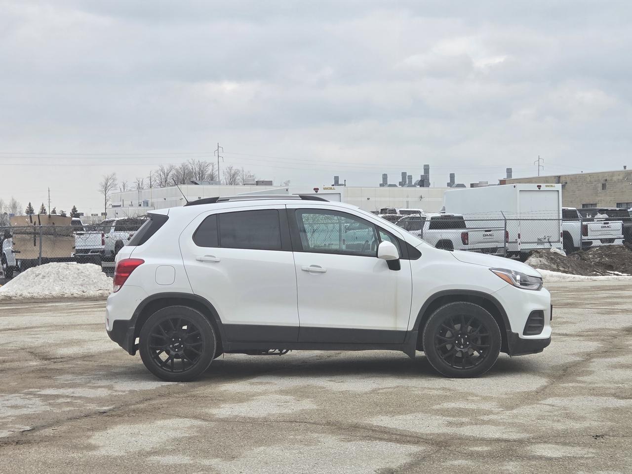 2021 Chevrolet Trax LT Photo