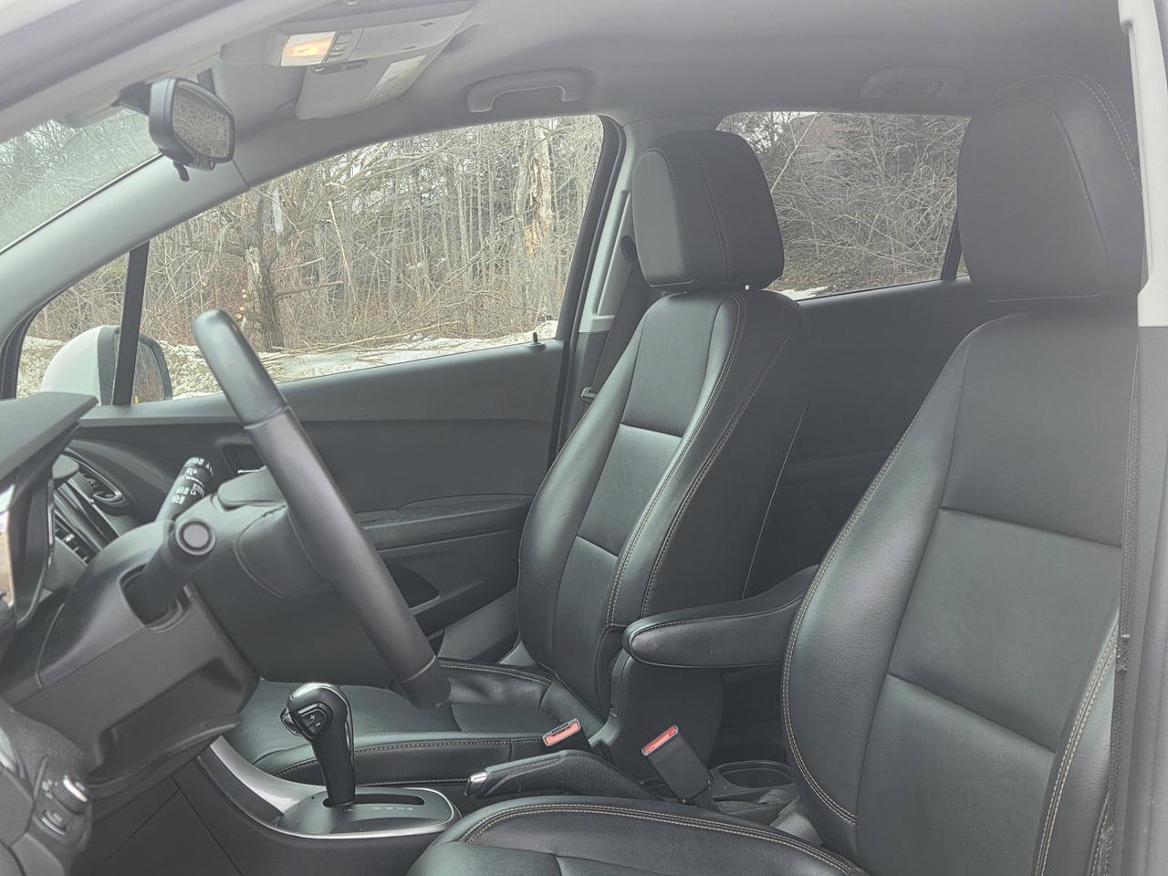 2021 Chevrolet Trax LT Photo