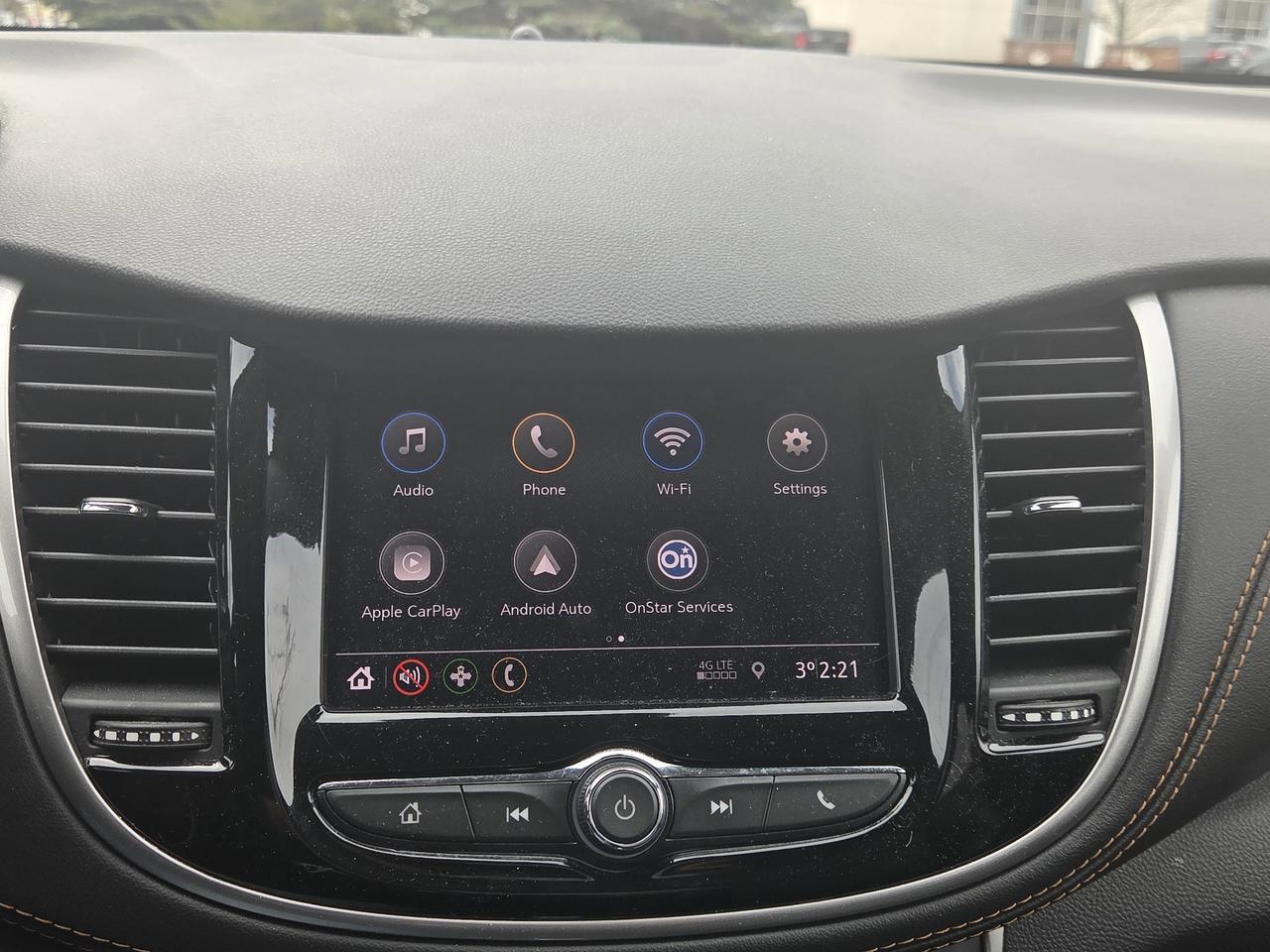 2021 Chevrolet Trax LT Photo