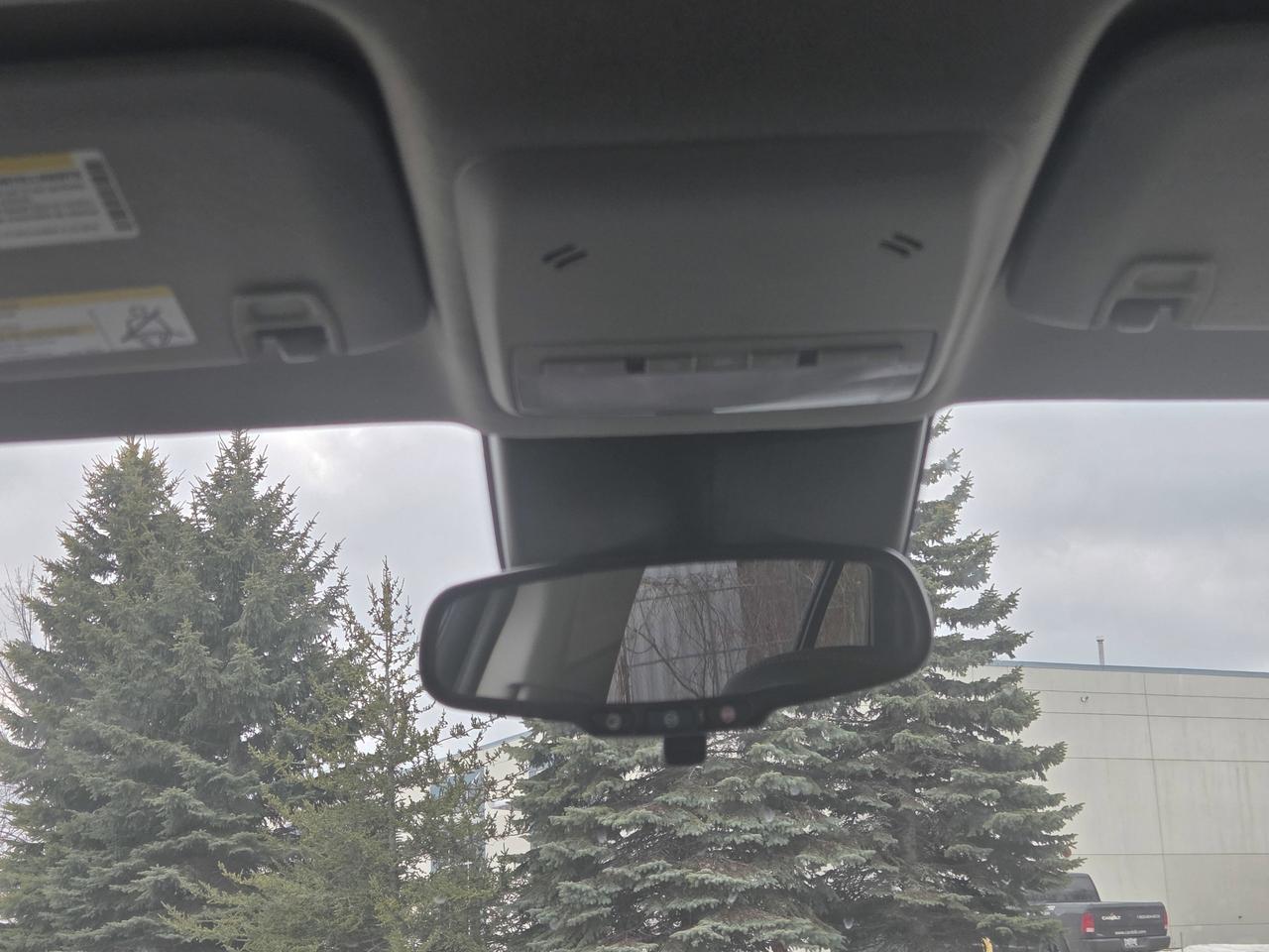 2021 Chevrolet Trax LT Photo