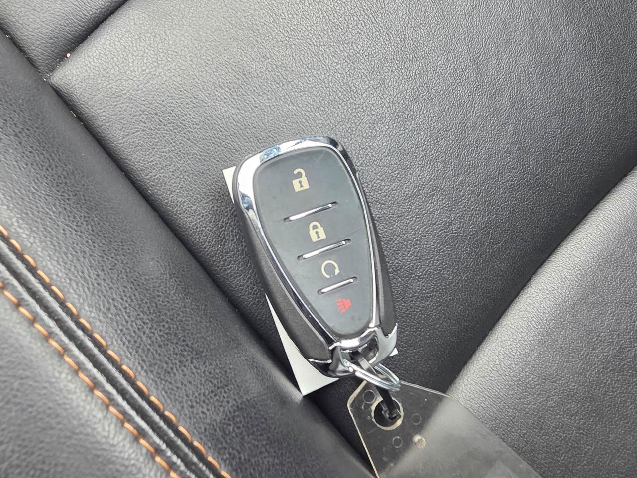 2021 Chevrolet Trax LT Photo