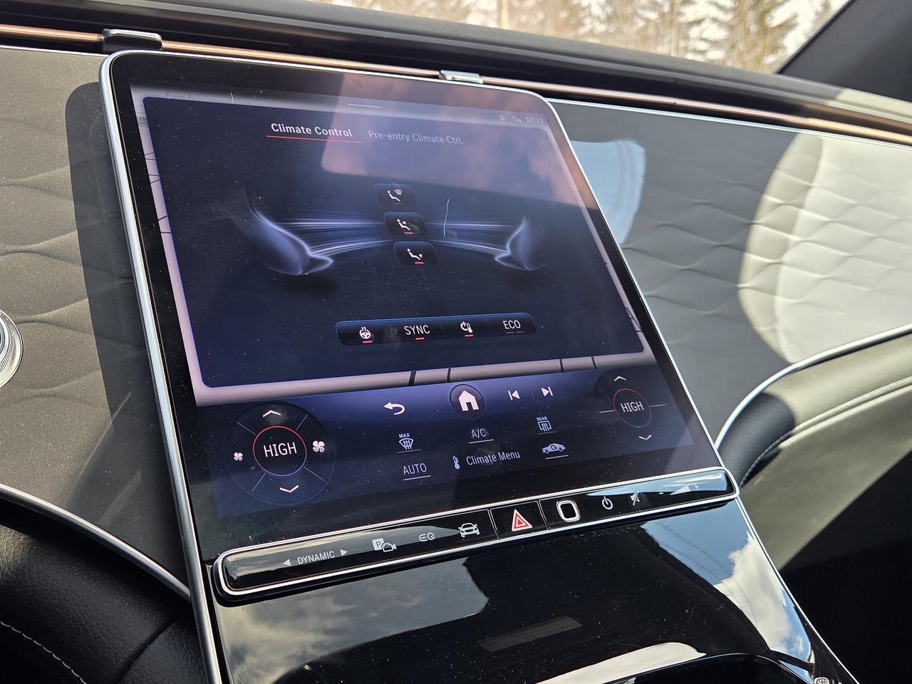 2024 Mercedes-Benz EQE 350 Photo