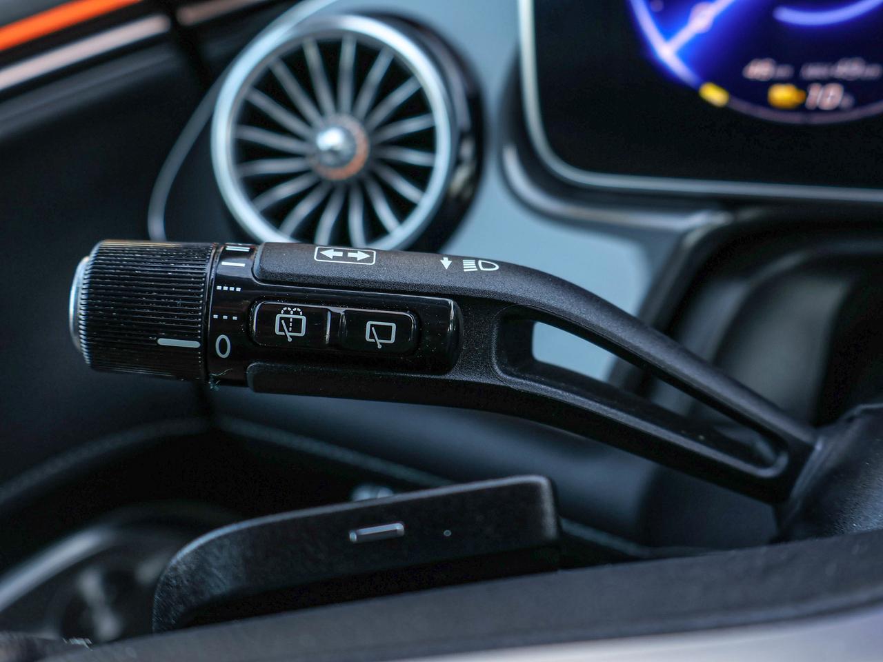 2024 Mercedes-Benz EQE 350 Photo