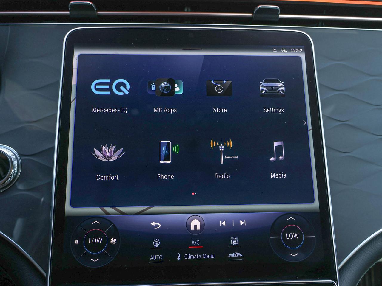 2024 Mercedes-Benz EQE 350 Photo