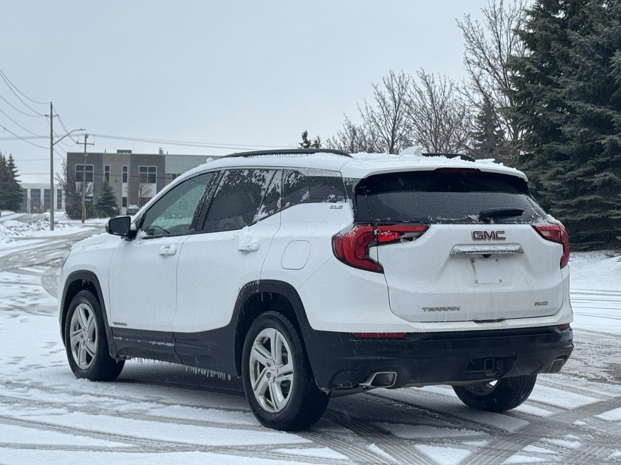 2020 GMC Terrain SLE Photo