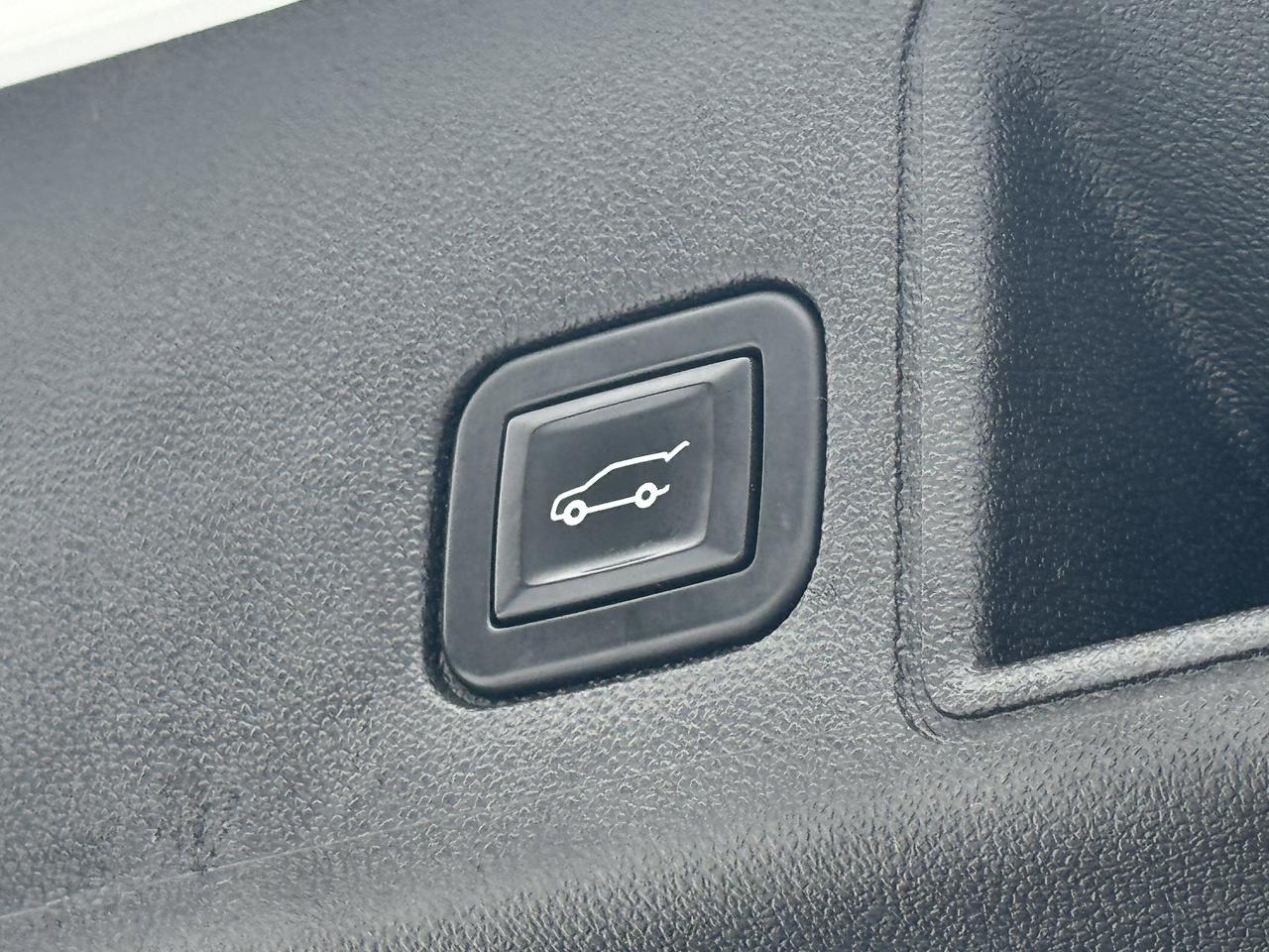 2020 GMC Terrain SLE Photo