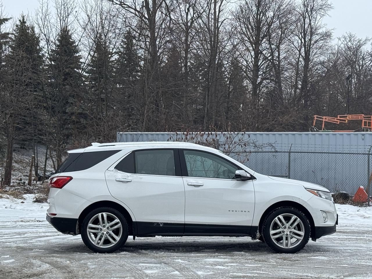 2019 Chevrolet Equinox Premier Photo2