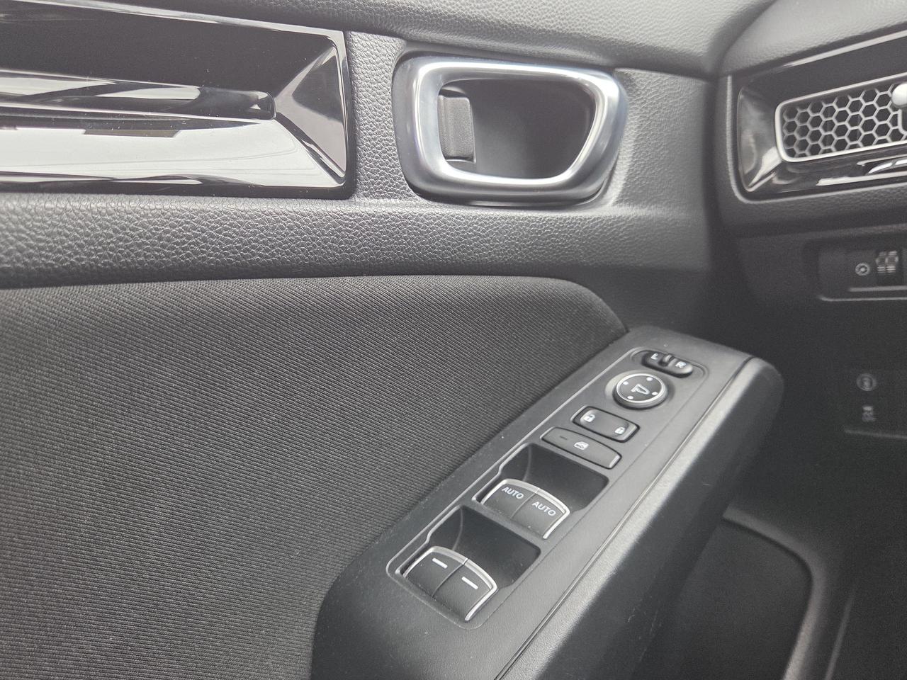 2022 Honda Civic Sedan EX Photo