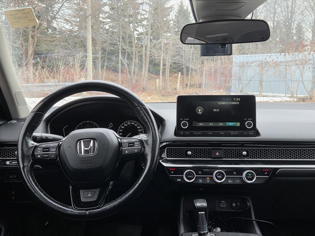 2022 Honda Civic Sedan EX Photo