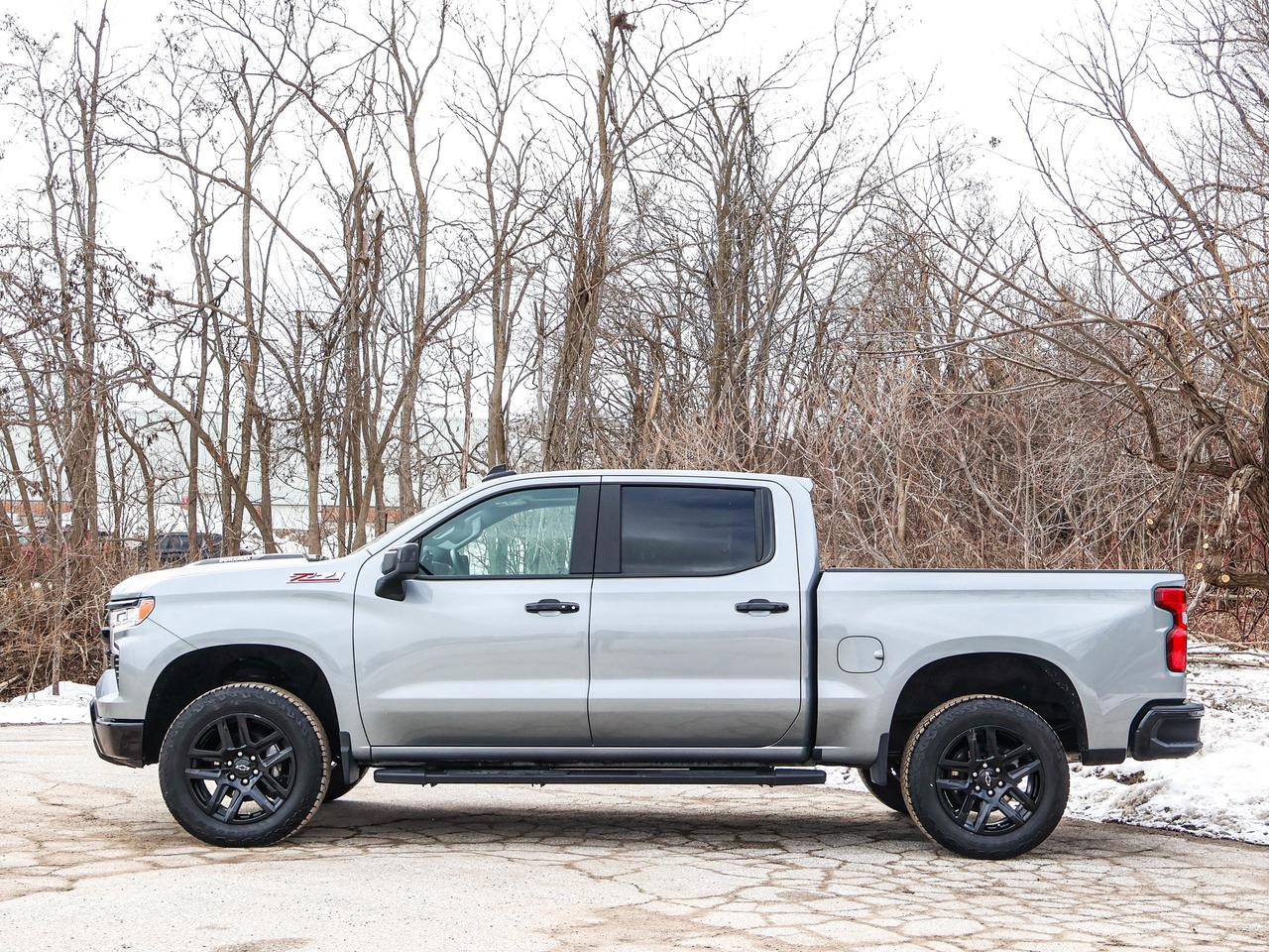 2025 Chevrolet Silverado 1500 LT Trail Boss Photo2