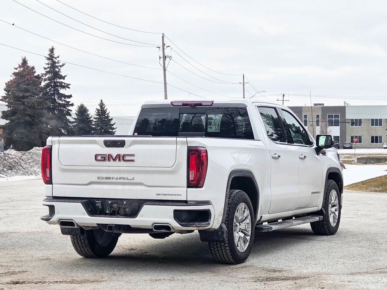 2023 GMC Sierra 1500 Denali Photo