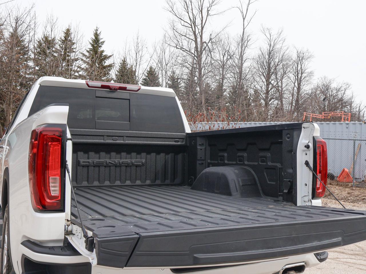 2023 GMC Sierra 1500 Denali Photo