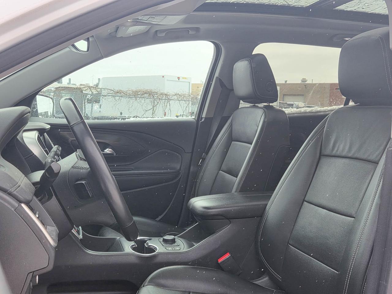 2022 GMC Terrain SLT Photo