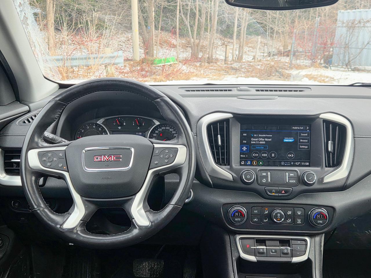 2022 GMC Terrain SLT Photo