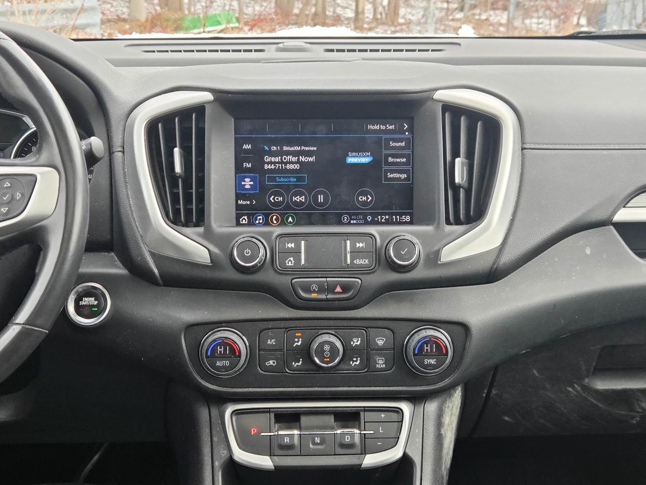 2022 GMC Terrain SLT Photo