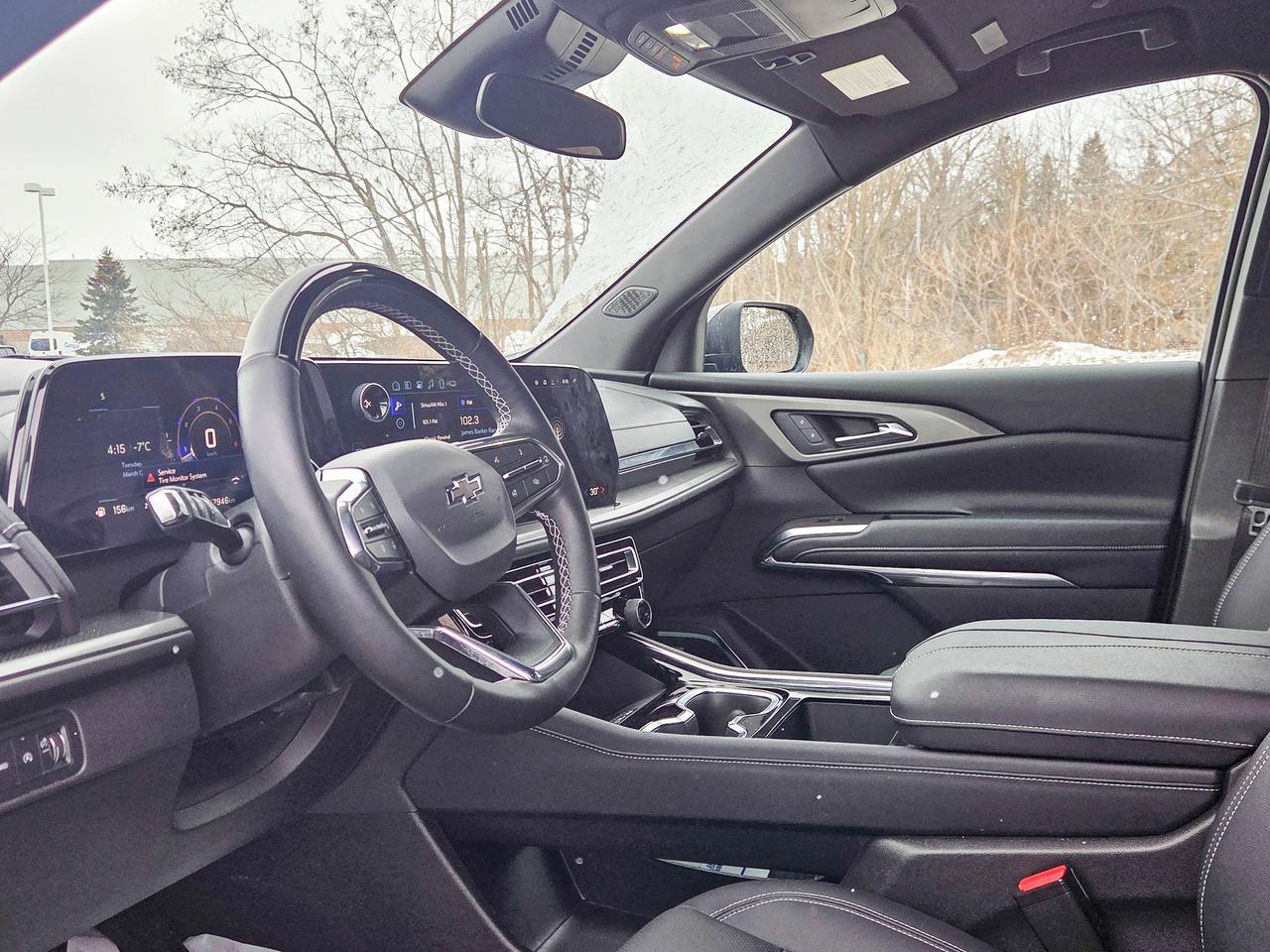 2025 Chevrolet Traverse LT Photo