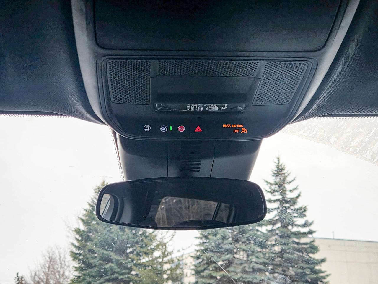 2025 Chevrolet Traverse LT Photo