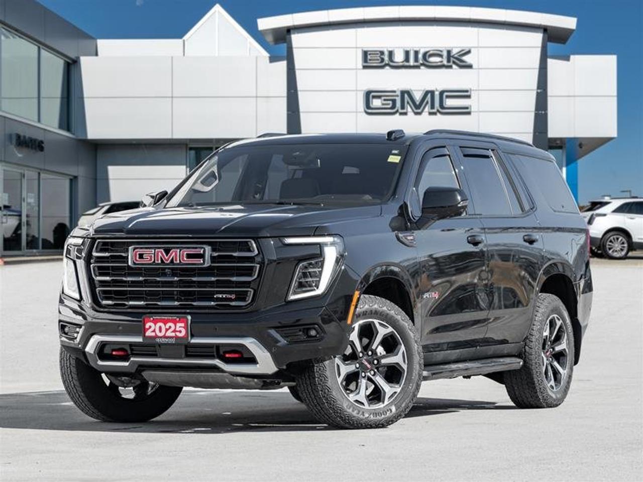 Used 2025 GMC Yukon 4WD 4dr AT4 for sale in Etobicoke, ON
